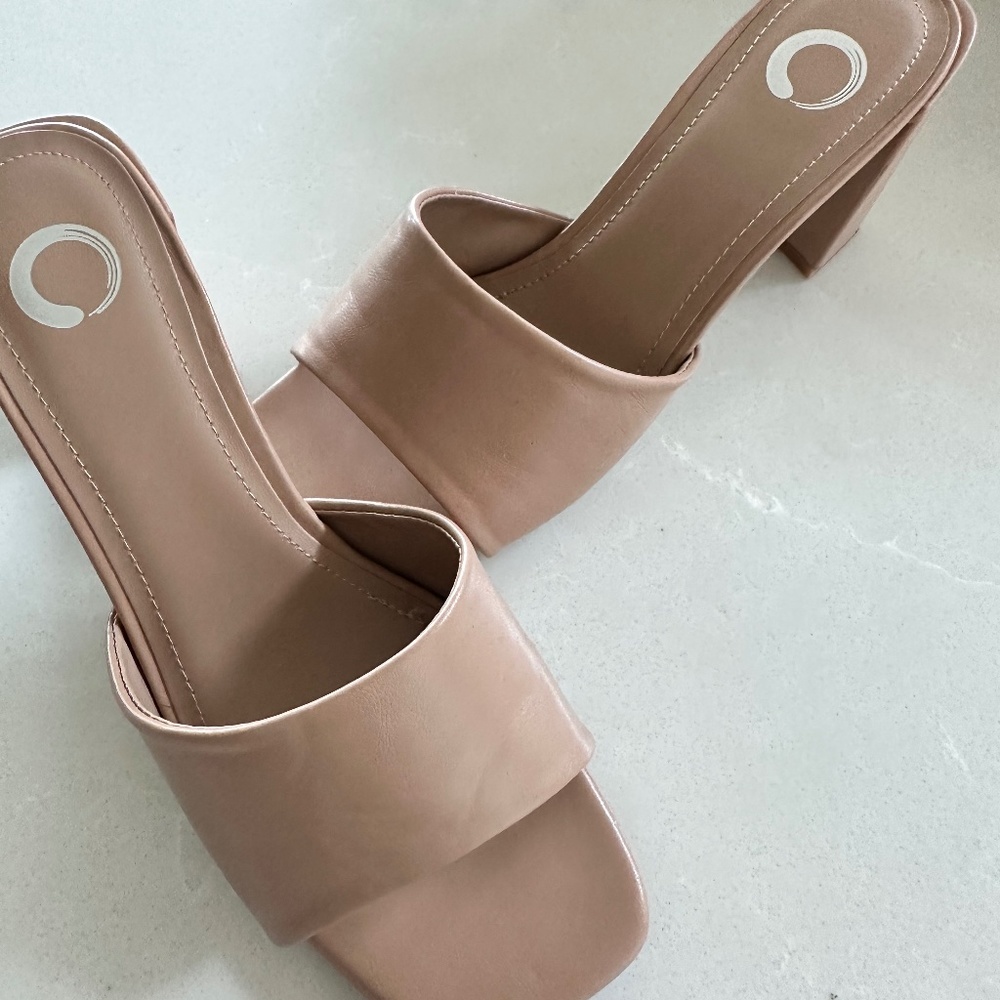 Women’s Nude Sandal Heels